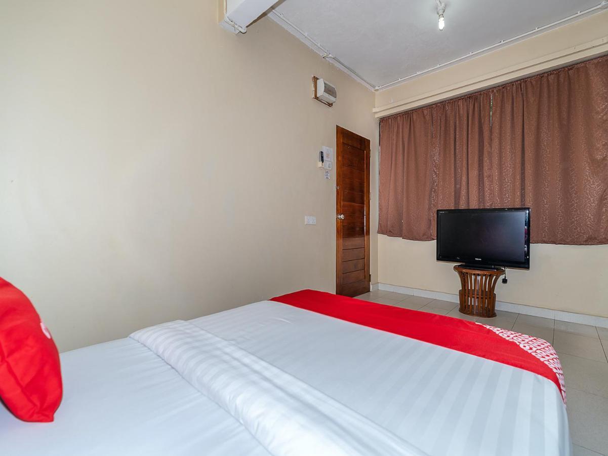 Oyo 89932 Dd Homestay Kota Kinabalu Exterior foto